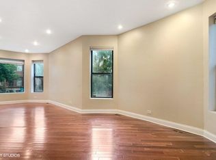 3243 W Potomac Ave, Chicago, IL 60651
