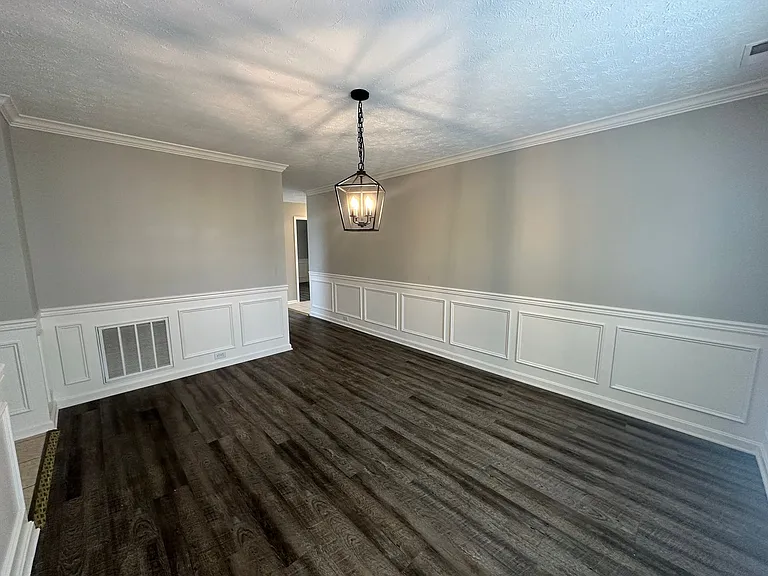 9215 Eminence Ct — Photo 6