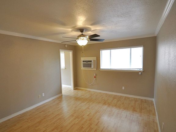 2nd image of 4115 Douglas Ave APT 205
