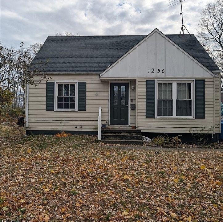 1st image of 1256 Crescent Dr