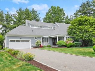 6 Charlotte Ct, Briarcliff Manor, NY 10510