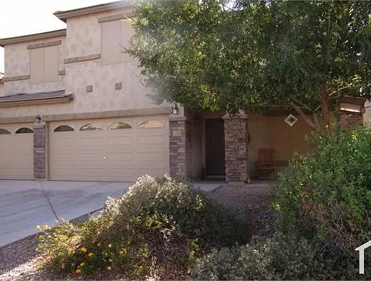 6626 S 54th Ln — Photo 1