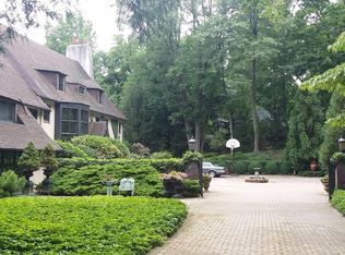 31 Mountain Ave, West Orange, NJ