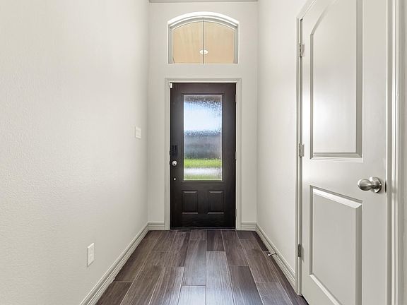 3rd image of 6215 E Windemere Dr