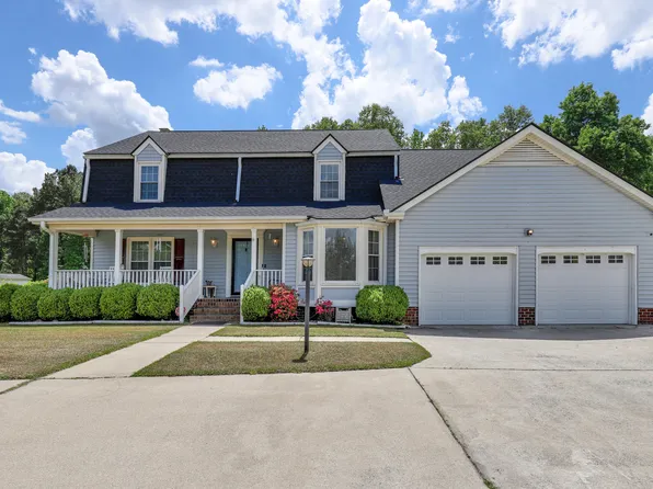 1808 Little Divine Rd, Selma, NC 27576