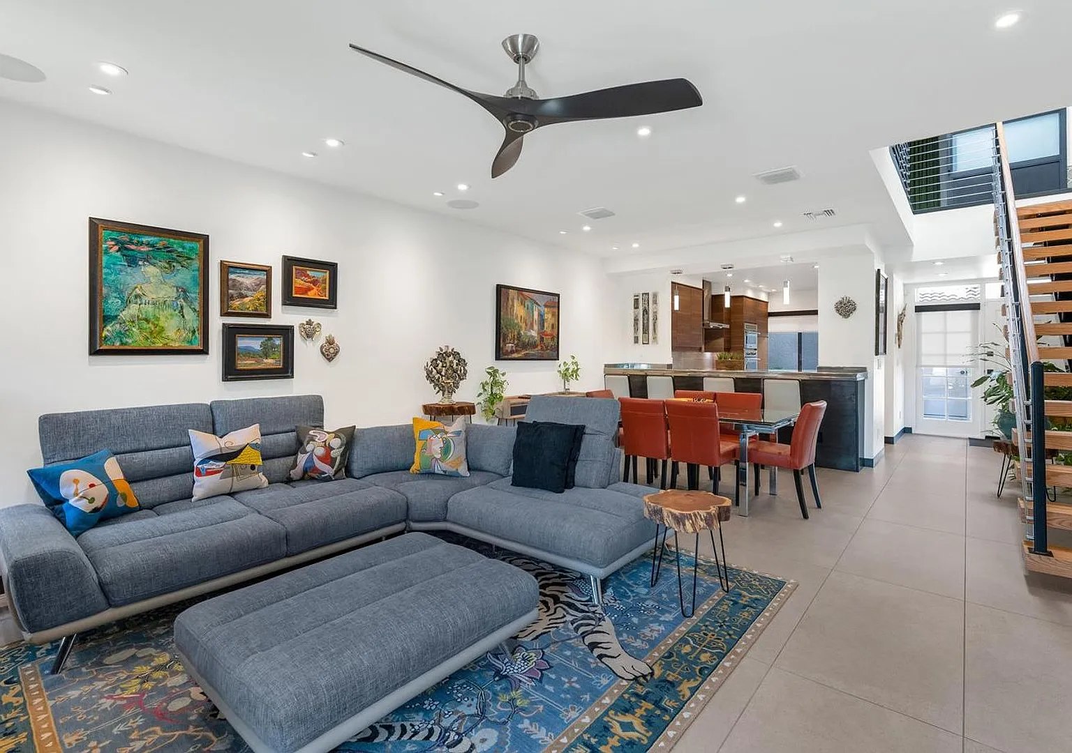 Rates Vary: $3,995 - $6,995 — Photo 1