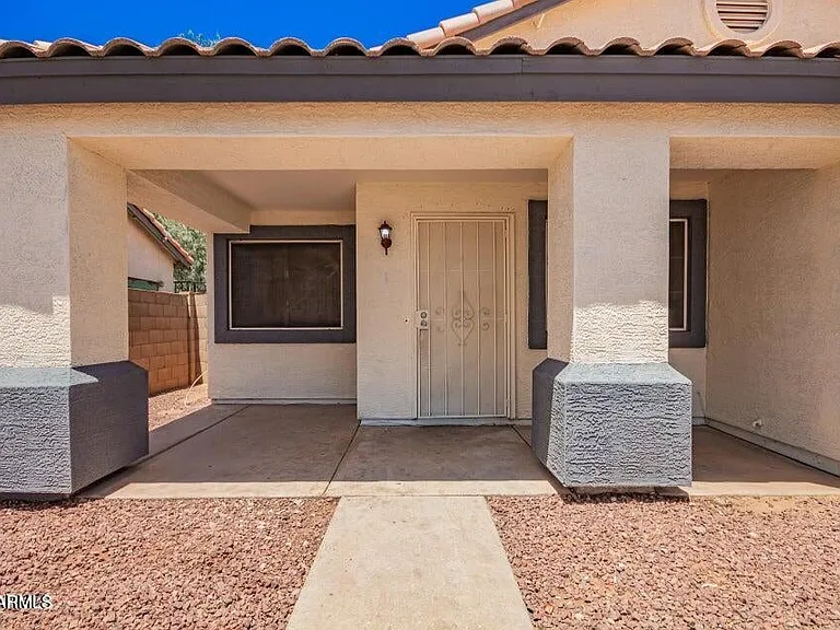 2014 N 84th Ln — Photo 4