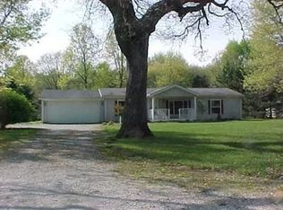 11387 Chateau Ln, Demotte, IN 46310