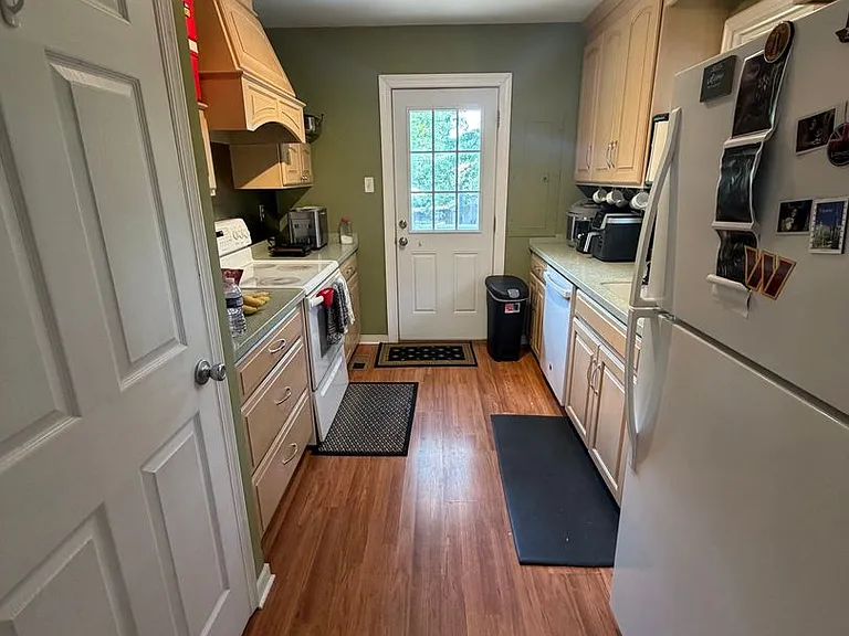 7715 Durvin Dr — Photo 10