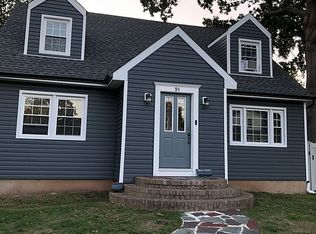 91 Jefferson Ave, Edison, NJ 08837