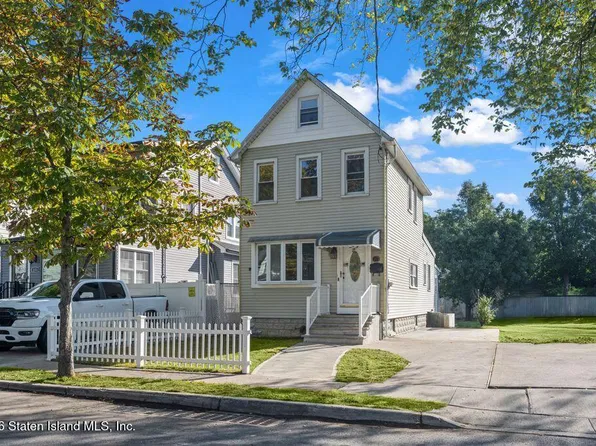 241 Simonson Ave, Staten Island, NY 10303
