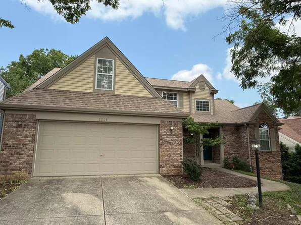 2261 S Olde Mill Dr, Bloomington, IN 47401