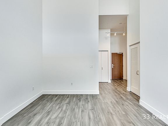 4th image of 4000 W Diversey Ave #60