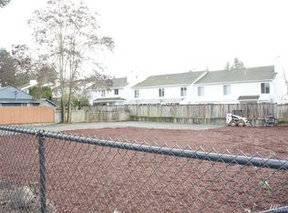 1320 E James St, Kent, WA 98031