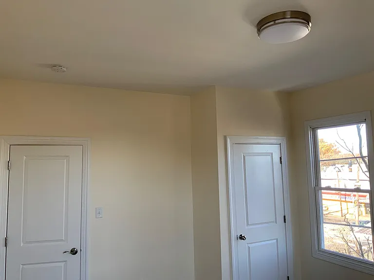 140 Clinton Pl #3 — Photo 9