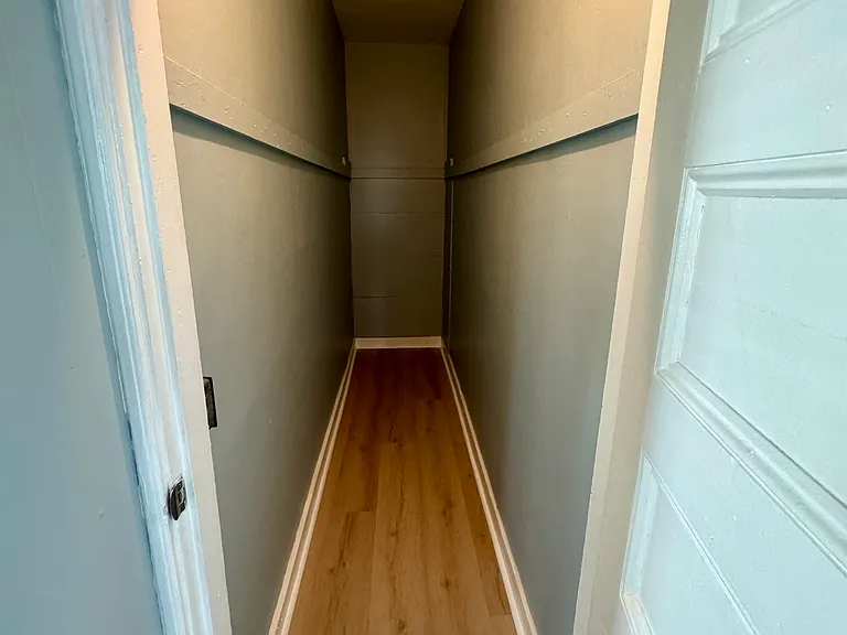 19 Spruce St #1R — Photo 13