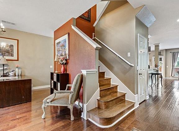 3rd image of 172 Alder Dr