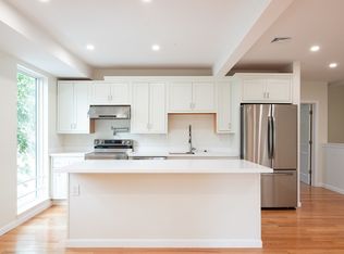 171 Everett St #3, Allston, MA 02134