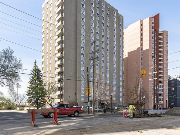 12303 Jasper Ave NW #1806, Edmonton, AB T5N 3K7