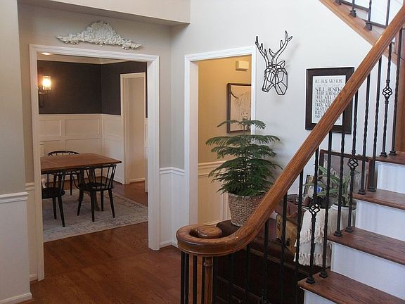 3rd image of 10195 Giverny Blvd