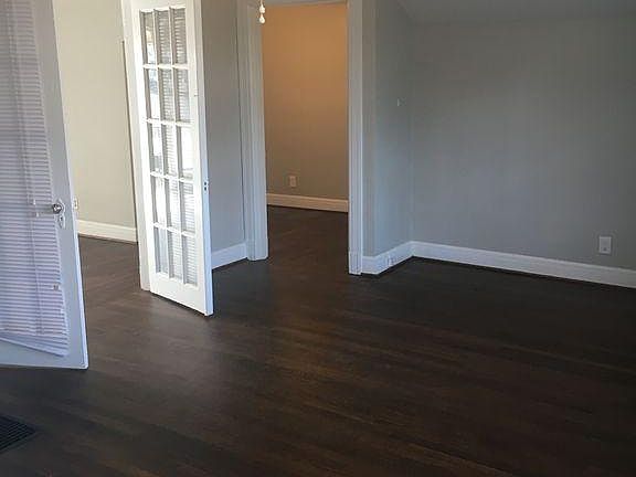 3rd image of 119 Woodmont Blvd