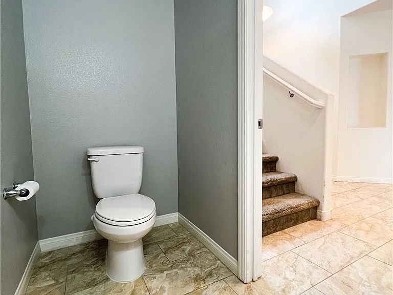 6423 Pochman Mesa St — Photo 43