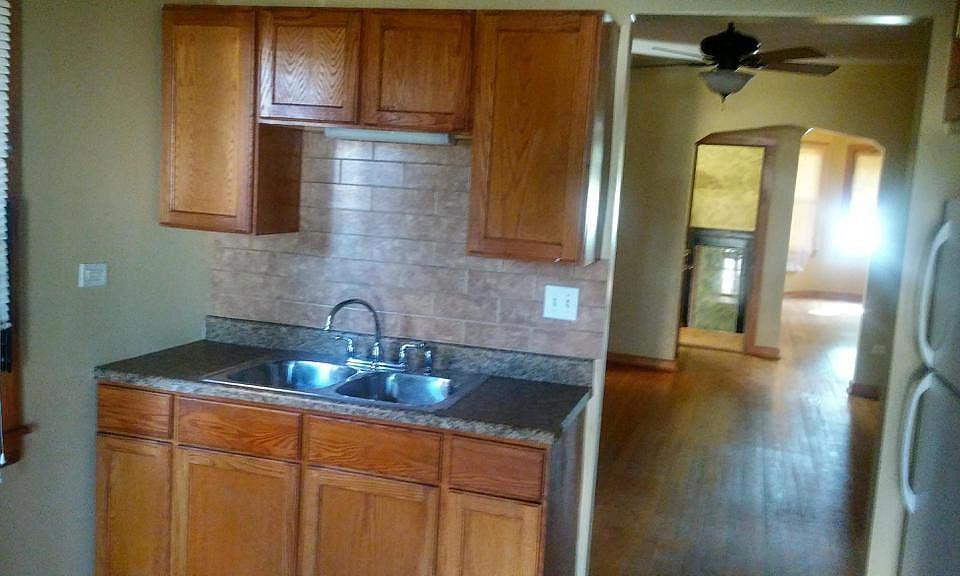 1st image of 9442 S Bishop St APT 2