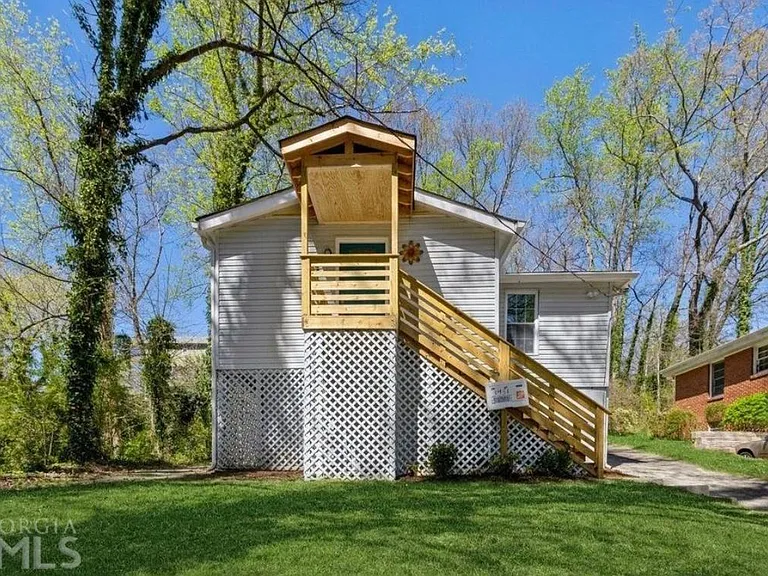 1451 Lavender Dr NW — Photo 25