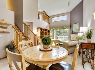 2706 River Woods Ln, Burnsville, MN 55337