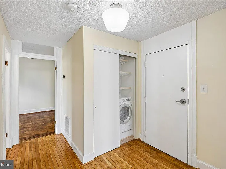 1401 Columbia Rd NW #410 — Photo 9