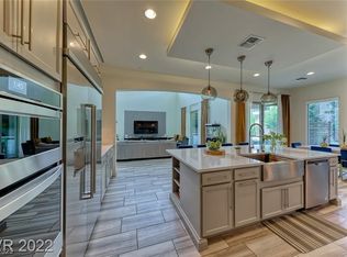 2134 Alto Vista Dr, Henderson, NV 89052