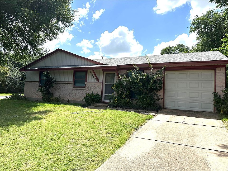 1st image of 1303 Driftwood Dr