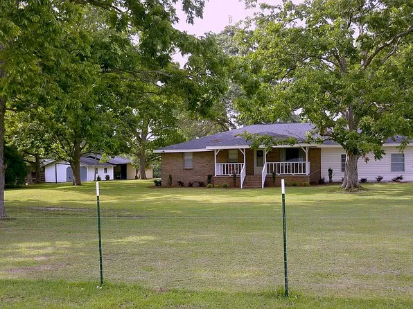 8870 Broadus Loop Rd, Eight Mile, AL 36613