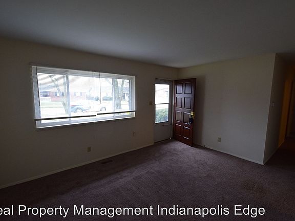 3rd image of 7154 E 52nd St