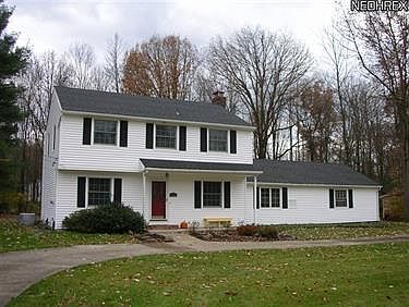 2nd image of 173 Hawthorne Dr