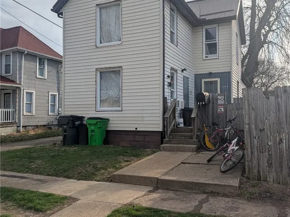 216 N 15th St, Coshocton, OH 43812