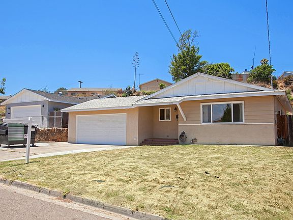 2nd image of 1632 Dartmoor Dr