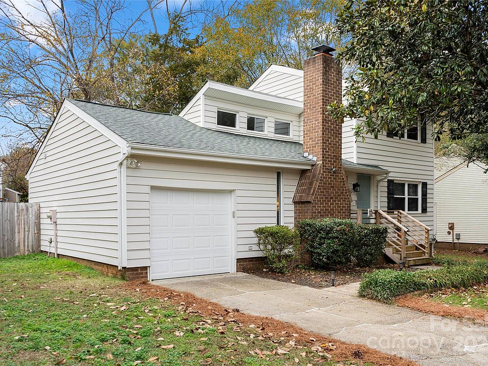 1st image of 8211 Park Vista Cir