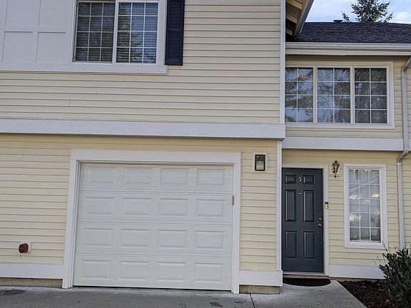Large garage and driveway