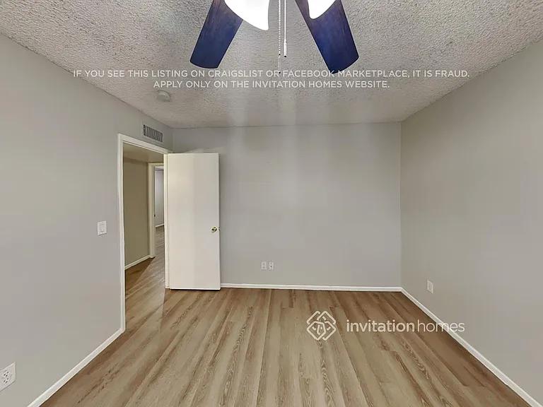 4033 W San Juan Ave — Photo 10