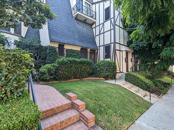 4th image of 1154 N Curson Ave #1