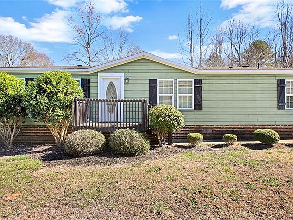 2nd image of 104 Cypress Springs Dr