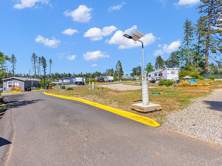 1080 Pearson Rd #1 — Photo 9