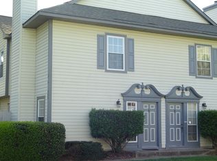 208 Attwick Ct, Chesapeake, VA 23320
