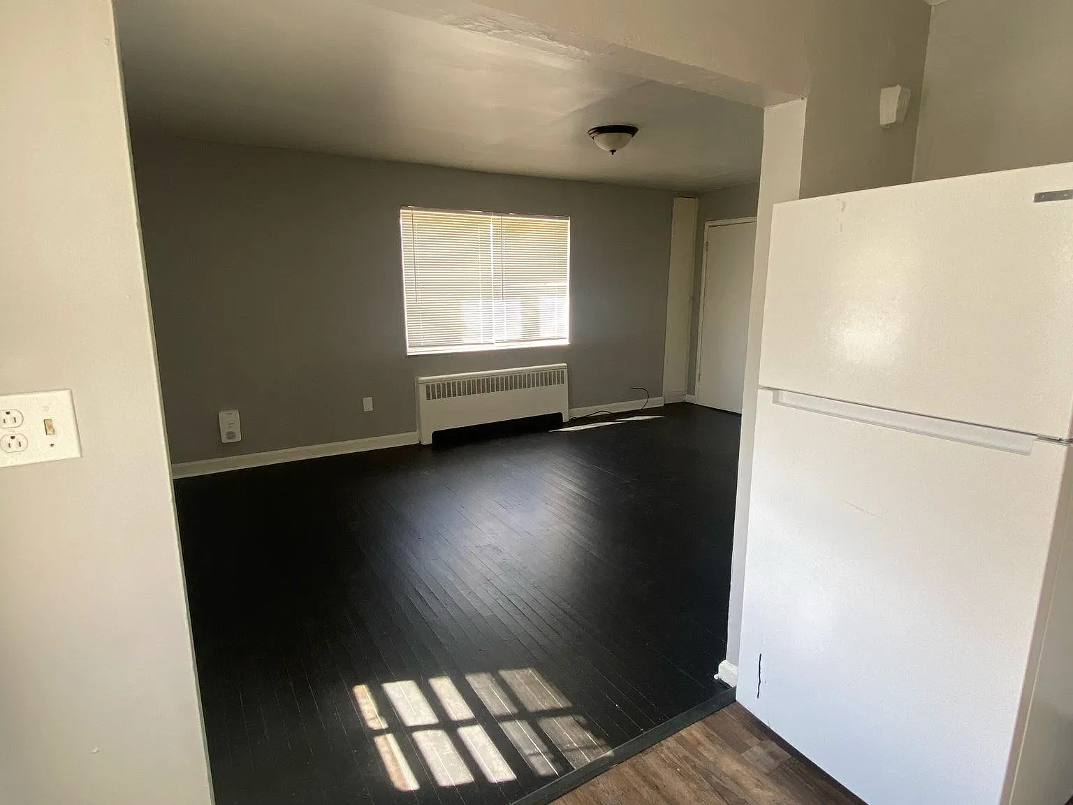 2332 Harrison Ave — Photo 3