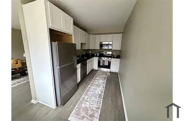 Building Photo - 350 U St NE #102
