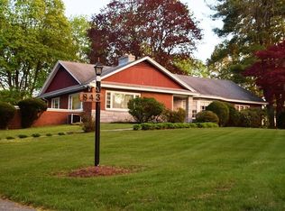 843 Andover St, Lowell, MA 01852