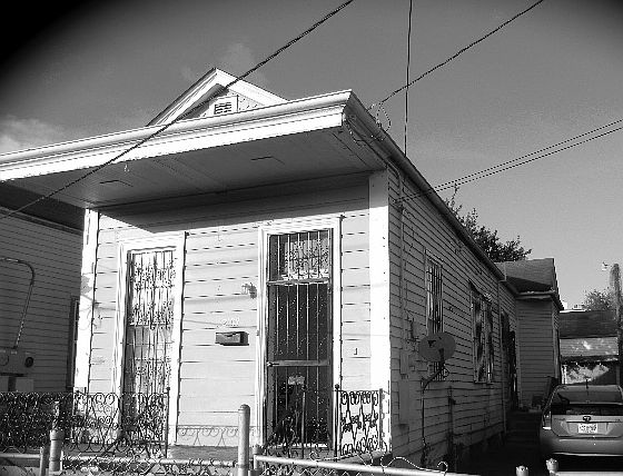 2nd image of 2107 Delachaise St