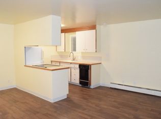 Mercer Heights Apartments, Seattle, WA 98109