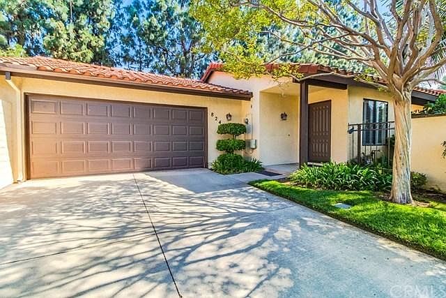 1st image of 824 Calle Del Sol